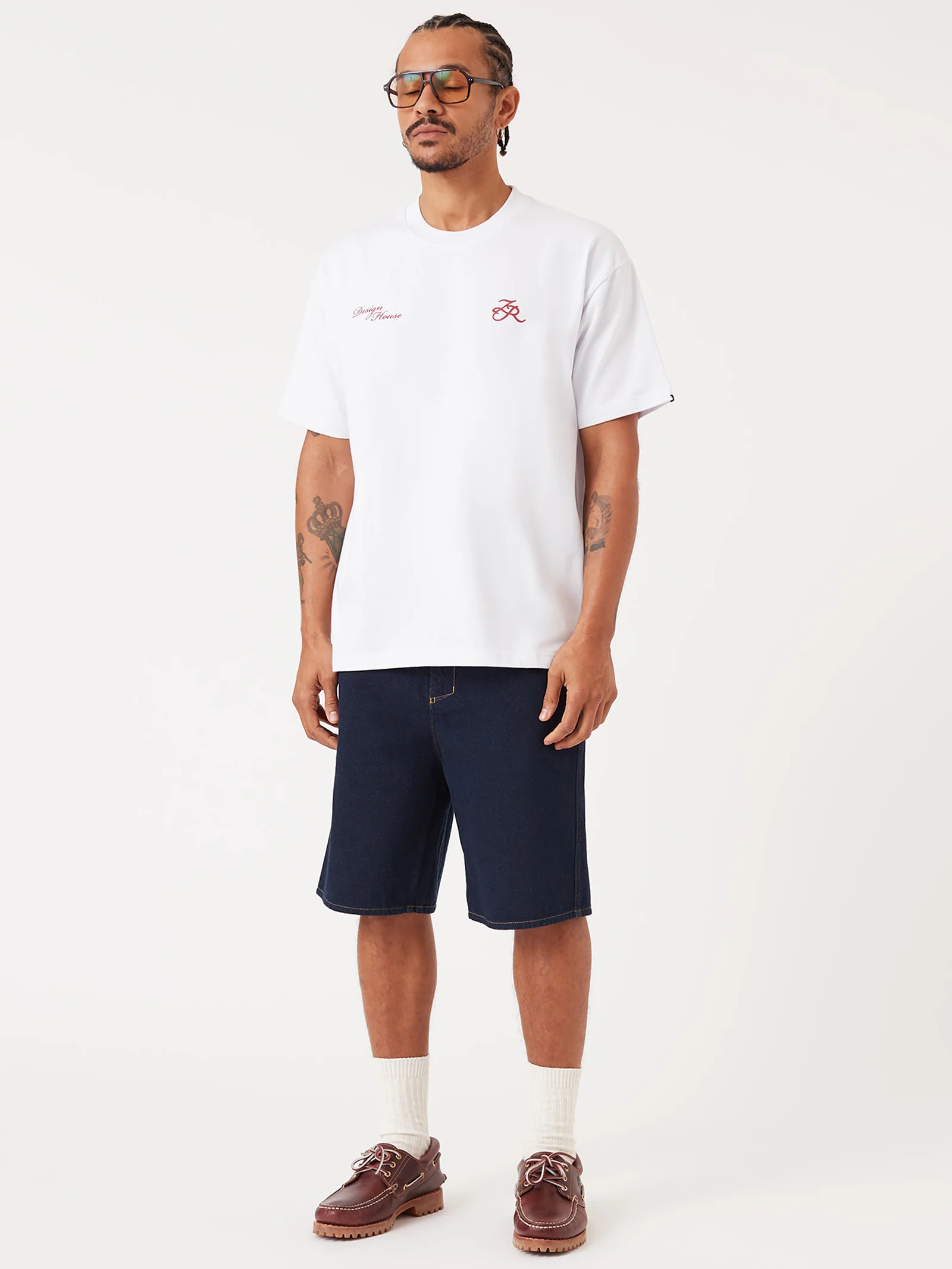 Design House Box Tee - Image 9